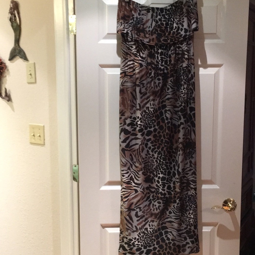 Animal Print Strapless Maxi Dress Med